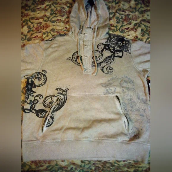 Artful Dodger Ancient Rustic Gothic Graphic Design Spray Hoodie Men's XL Wheat - Picture 3 of 16